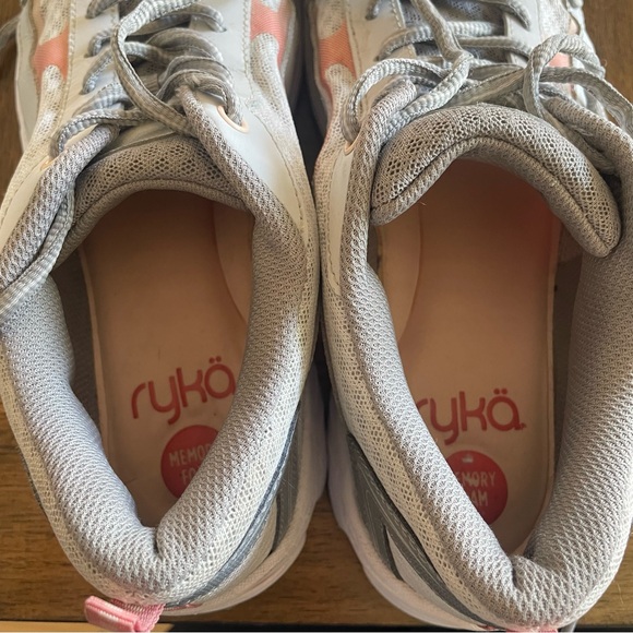 Ryka Inspire, Athletic Walking Sneaker Shoe, Gray Peach, Women’s size 9M - Picture 6 of 9
